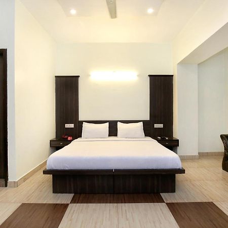 Oyo 9243 Trumpets Hotel Αμριτσάρ Εξωτερικό φωτογραφία