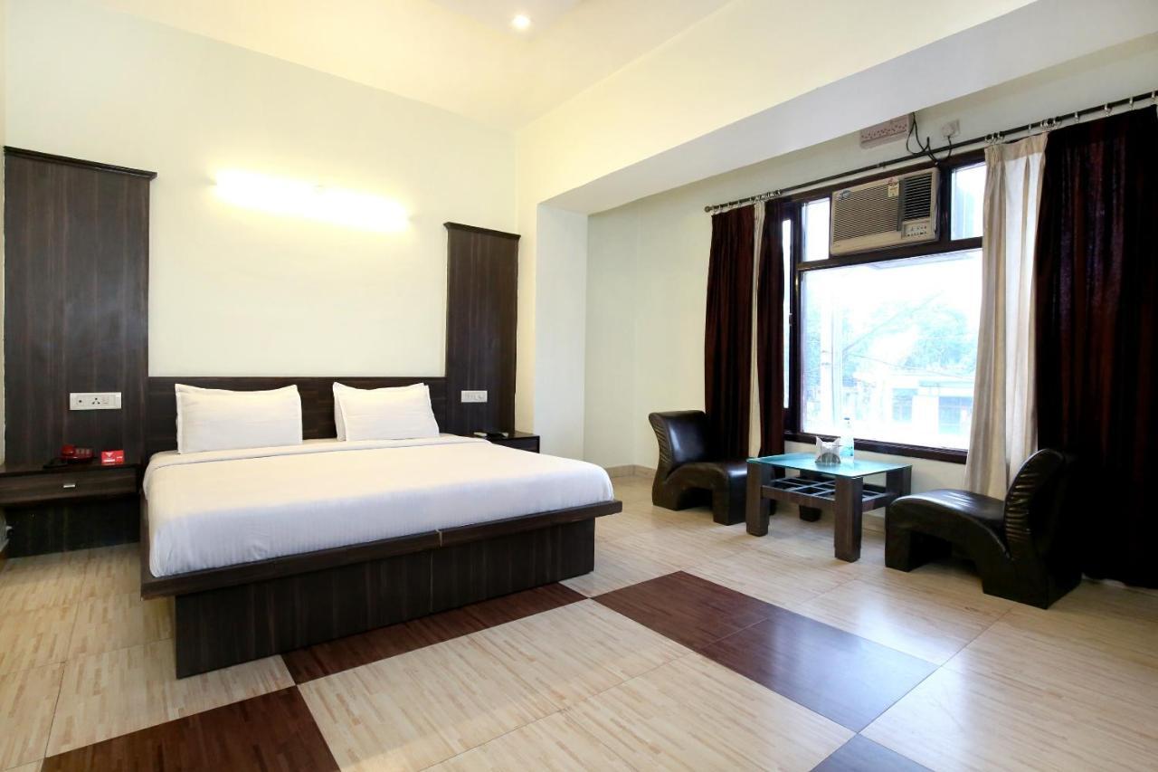 Oyo 9243 Trumpets Hotel Αμριτσάρ Εξωτερικό φωτογραφία
