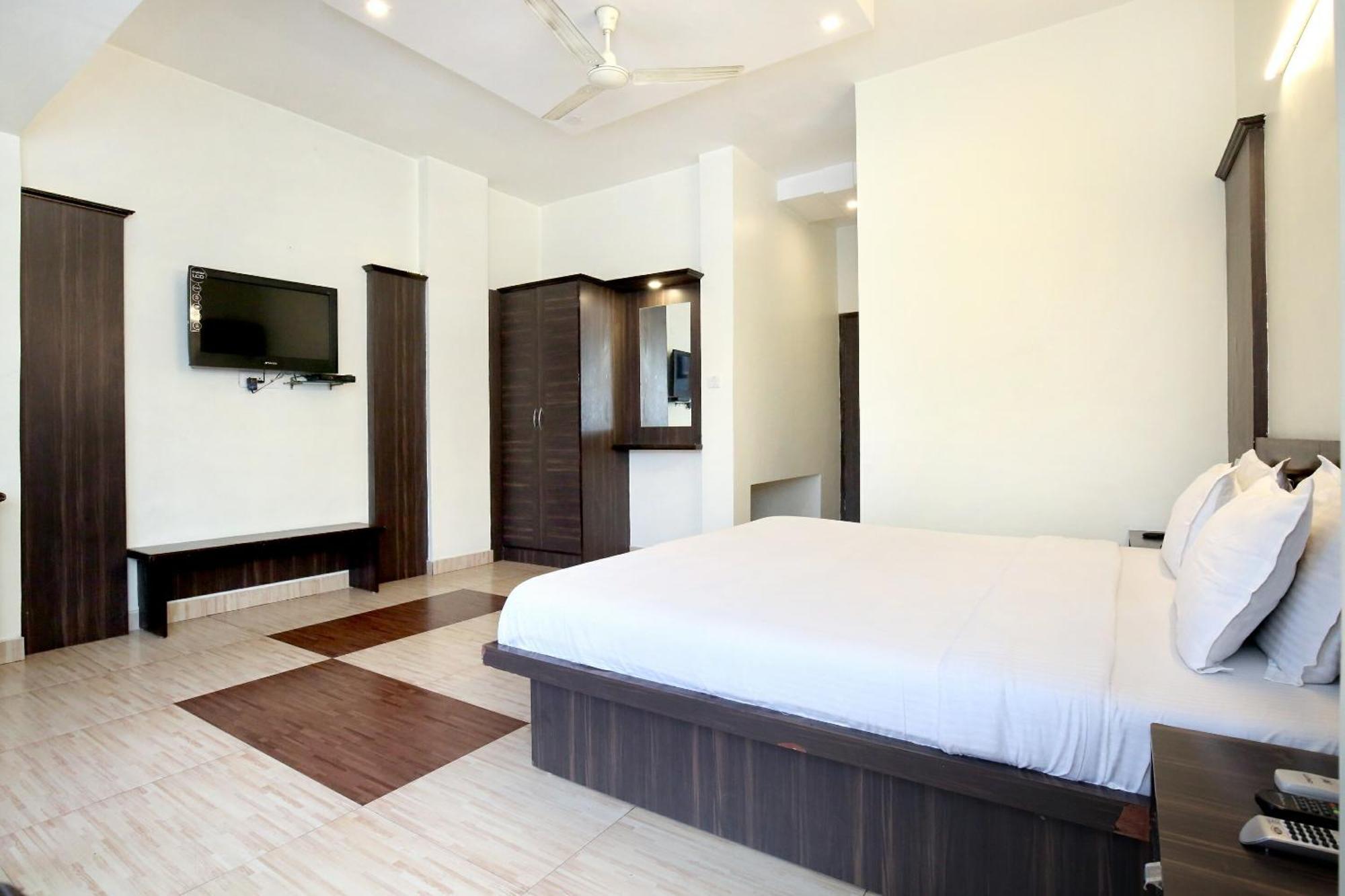 Oyo 9243 Trumpets Hotel Αμριτσάρ Εξωτερικό φωτογραφία