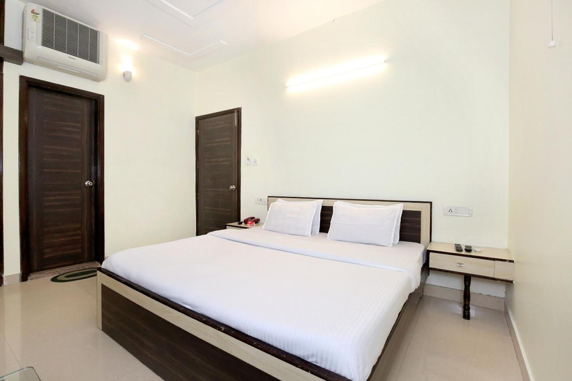 Oyo 9243 Trumpets Hotel Αμριτσάρ Εξωτερικό φωτογραφία